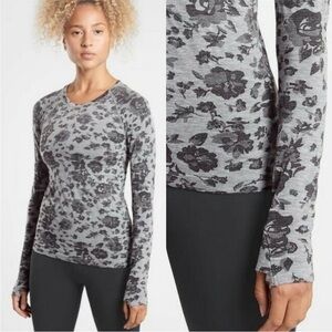 Athleta Momentum Floral Long Sleeve Top